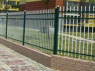 社區鋅鋼護欄